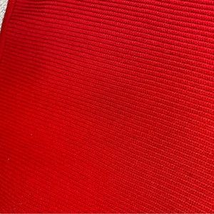 Aritzia Red Ribbed Crop Top XL ( like new)